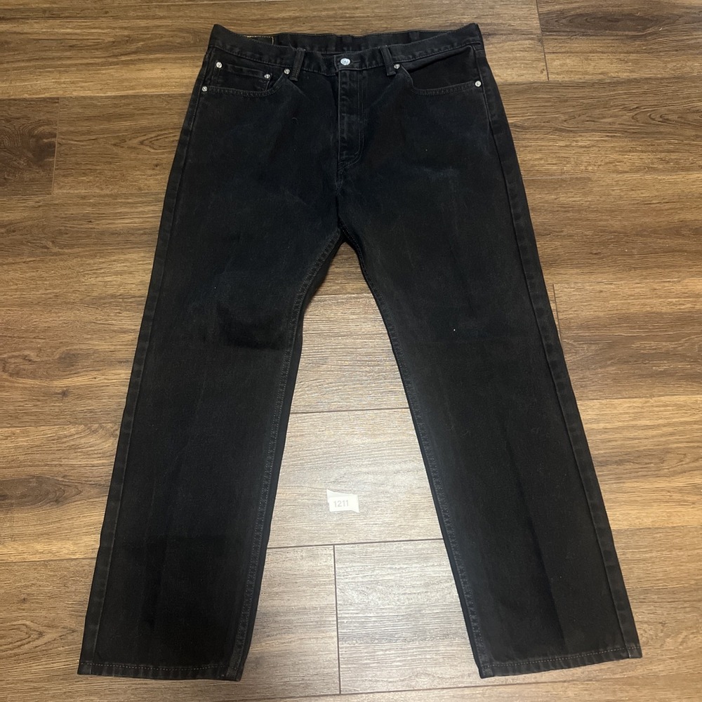 Levi's 505 Men's Regular Fit Jean, W38 L30 - Black